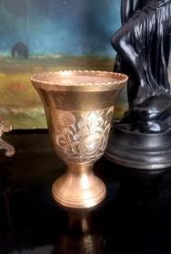 Латунный кубок с гравировкой