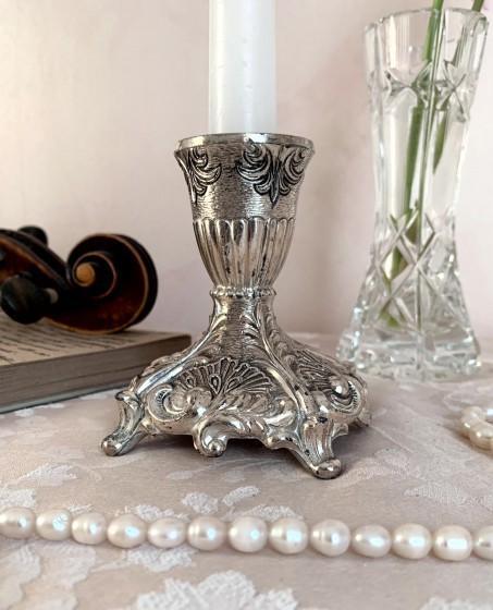 Подсвечник в викторианском стиле