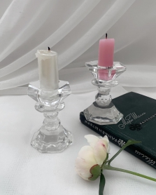 Пара подсвечников