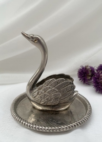 Подставка для колец и украшений в виде лебедя 